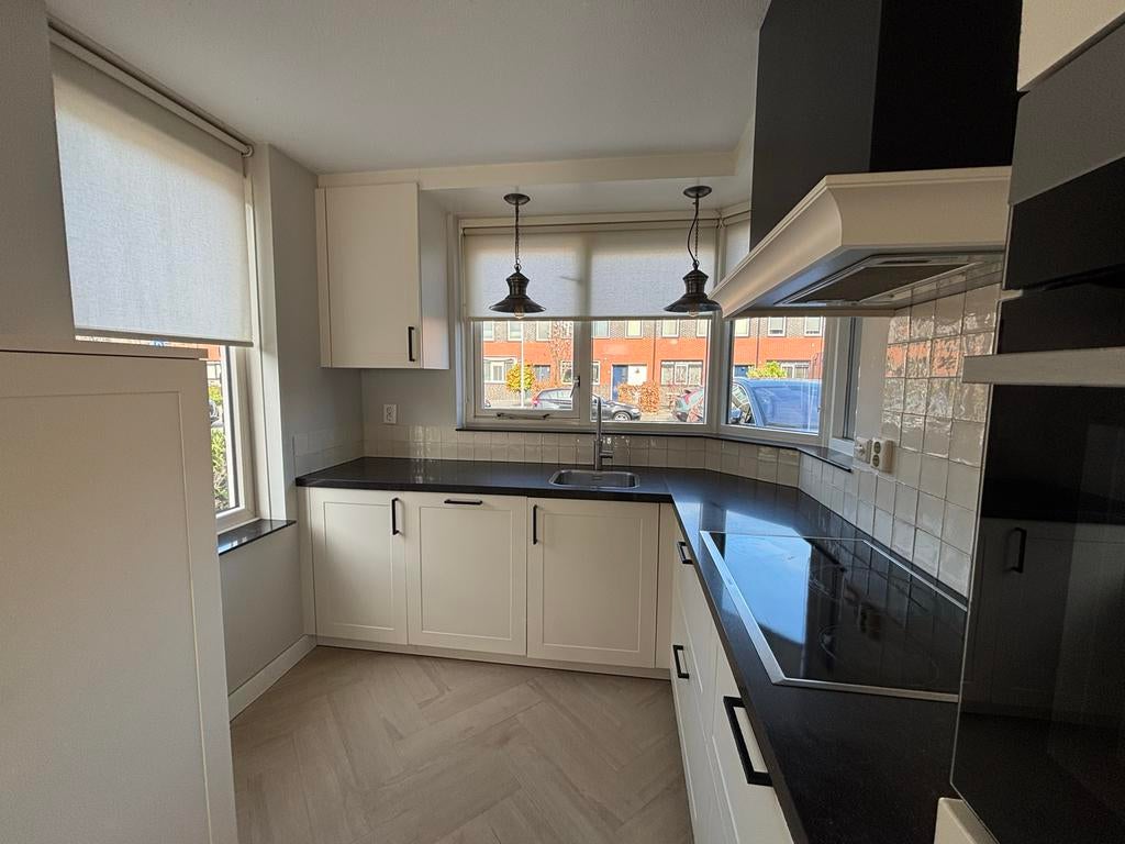 Complete L-keuken inclusief apparatuur en granieten blad, Ophalen, Gebruikt, Wit, Hoekkeuken