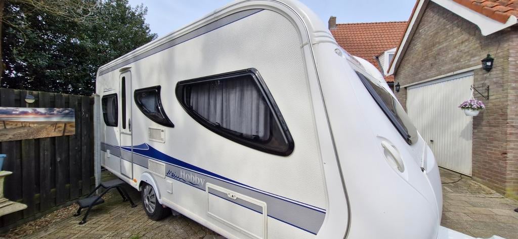 Hobby la vita bionda 2009, Caravans en Kamperen, Caravans, Rondzit, Hobby, Particulier, Koelkast