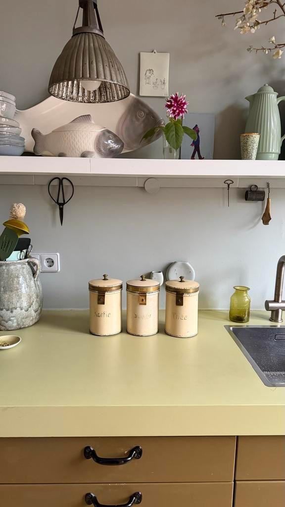 Vintage voorraadpotten: Koffie, Suiker, Thee, Antiek en Kunst, Antiek | Emaille, Ophalen of Verzenden