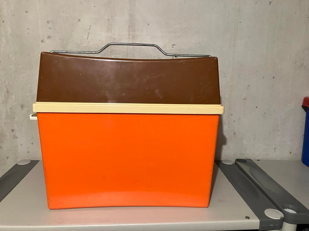 Vintage Koelbox Oranje Bruin - Retro Picknick Koelbox, Caravans en Kamperen, Koelboxen, Ophalen of Verzenden, Gebruikt, Koelbox