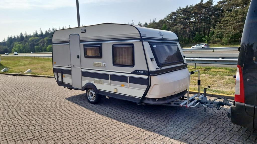 Hobby Caravan met voortent en luifel, Caravans en Kamperen, Rondzit, Bedrijf, Kachel, Tot en met 4