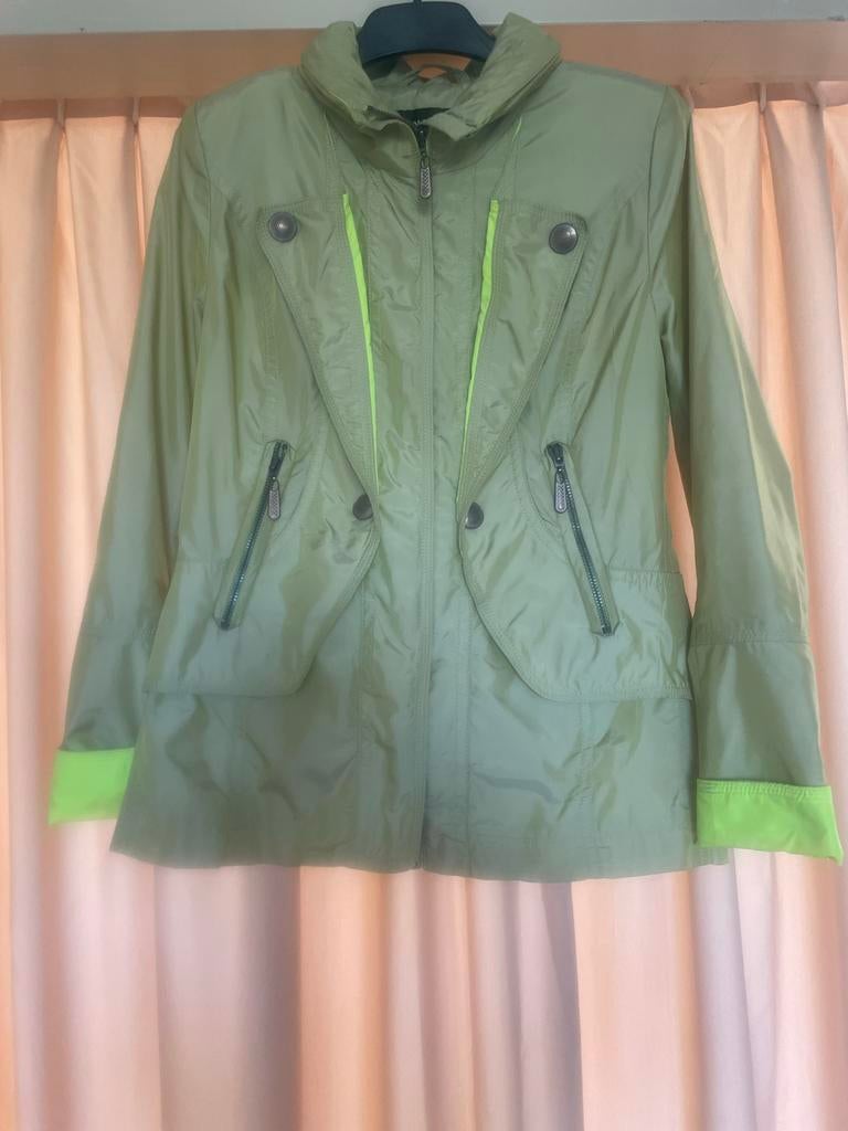 Creenstone voorjaars/zomer jasje, Kleding | Dames, Jassen | Zomer, Ophalen of Verzenden, Zo goed als nieuw, Maat 38/40 (M), Groen