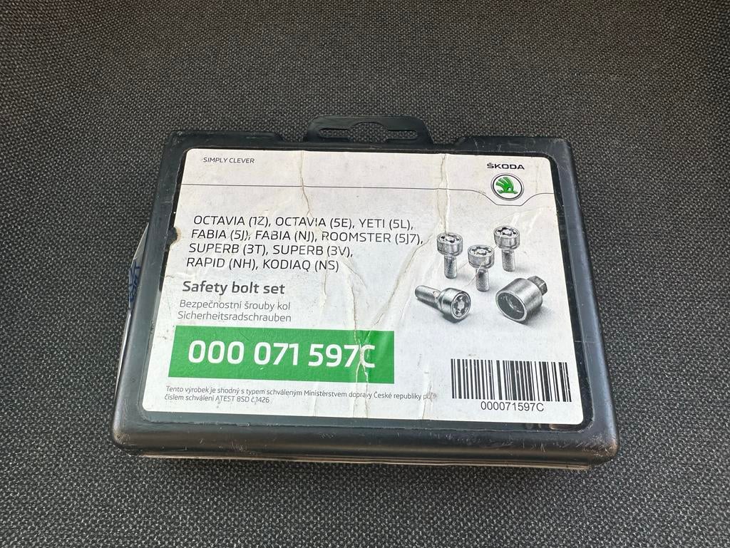 Skoda Veiligheidsbouten Set, Auto-onderdelen, Ophalen of Verzenden, Gebruikt, Skoda