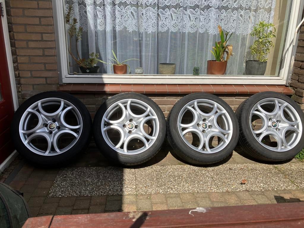 17 inch velgen (o.a.) Alfa Romeo Mito, Ophalen, Velg(en), 17 inch, Personenwagen