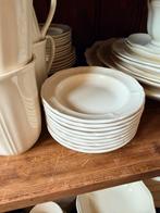 Wedgwood QUEENS PLAIN petit four bordjes