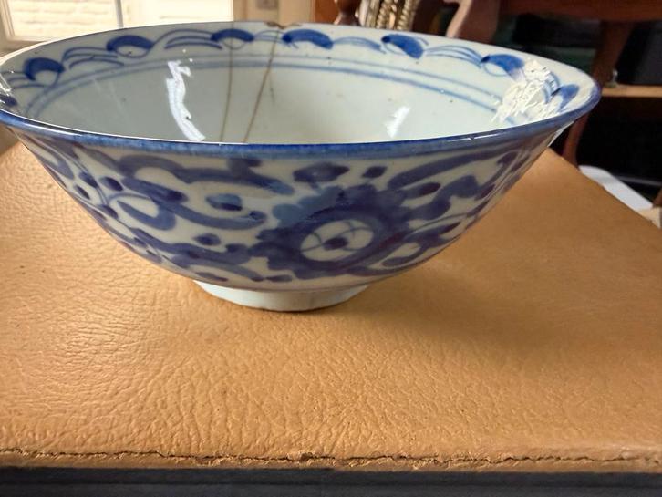 Antieke Chinese kom, blauw-wit porselein Qing Dynastie, Antiek en Kunst, Antiek | Porselein, Ophalen of Verzenden