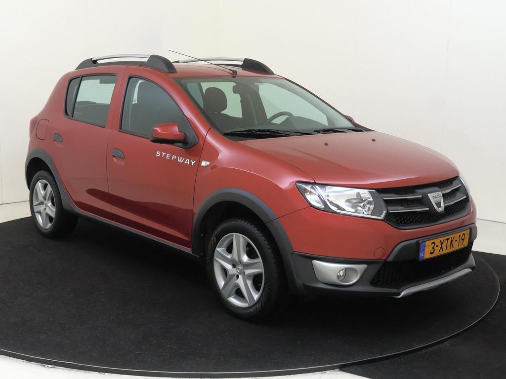 Dacia Sandero 0.9 TCe 90 PK Stepway Lauréate Airco | Naviga, Auto's, Dacia, Voorwielaandrijving, Stof, Origineel Nederlands, Bedrijf