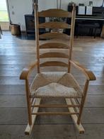 Houten schommelstoel met rieten zitvlak, Ophalen, Zo goed als nieuw