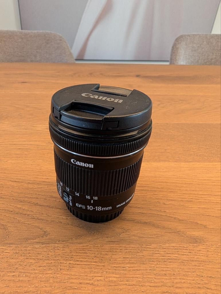 Comparatif Canon EF-S 10-18mm F/4.5-5.6 IS STM EW-73C Lens Cloth Tamron 28 75mm F 2 8 Di Iii Rxd 37740 55780