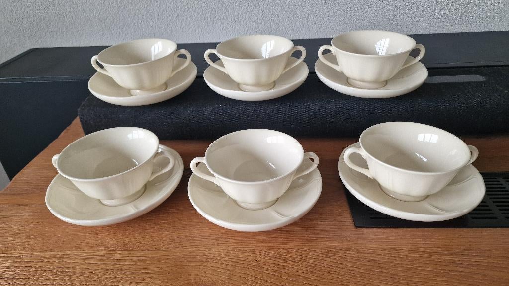 Queen’s Queens Plain Nieuwe Soepkop + schotels soepkommen, Overige typen, Nieuw, Ophalen of Verzenden, Wedgwood