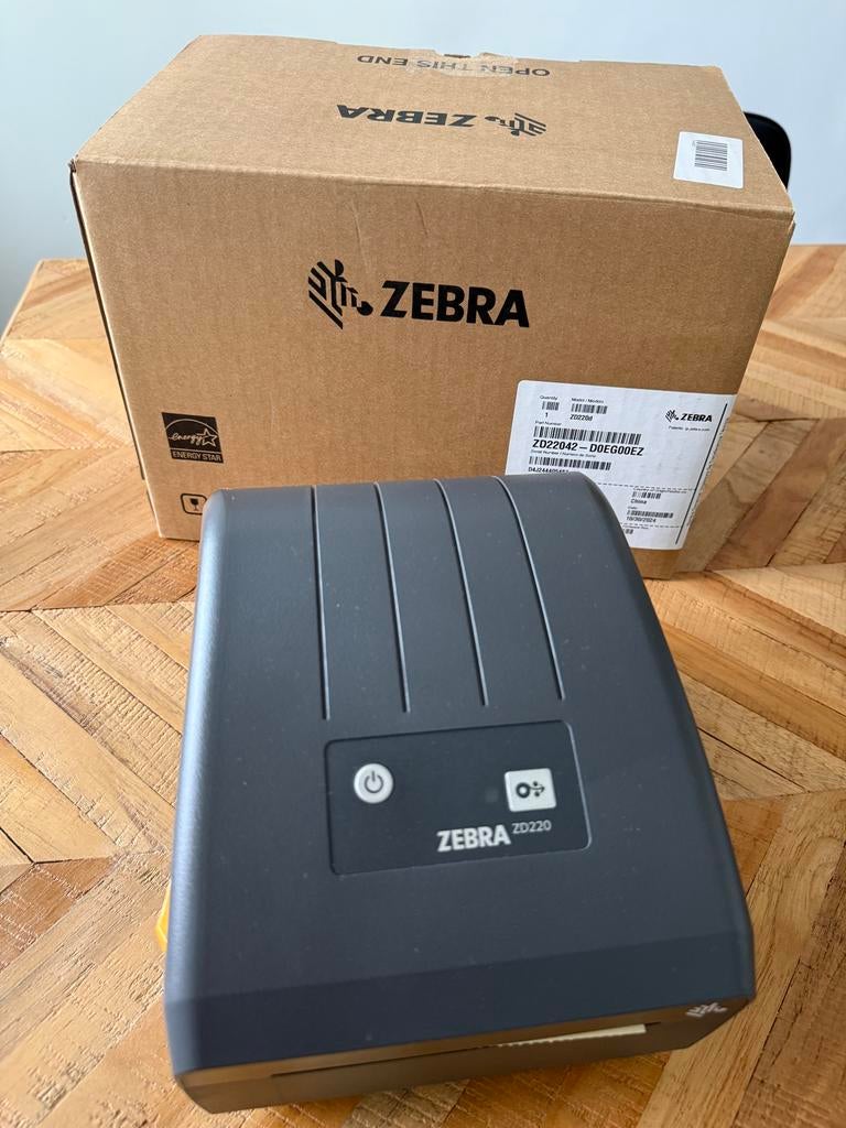 Zebra ZD220d Labelprinter - Direct Thermische Etikettenprint, Ophalen of Verzenden, Zo goed als nieuw, Etiket