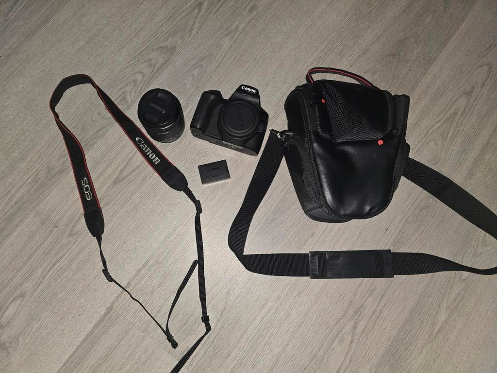 Canon EOS 250D + 18-55 mm lens, Audio, Tv en Foto, Fotocamera's Digitaal, Gebruikt, Spiegelreflex, Canon, Ophalen of Verzenden