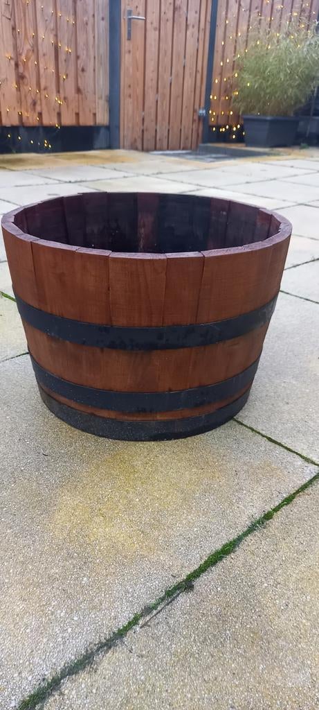Wijnvat plantenbak, Tuin en Terras, Bloembakken en Plantenbakken, Gebruikt, Minder dan 60 cm, Rond, Ophalen of Verzenden