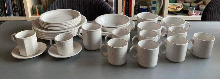 Banquet John Tams / HEMA confetti servies onderdelen, Huis en Inrichting, Keuken | Servies, Zo goed als nieuw, Bord(en), Overige stijlen