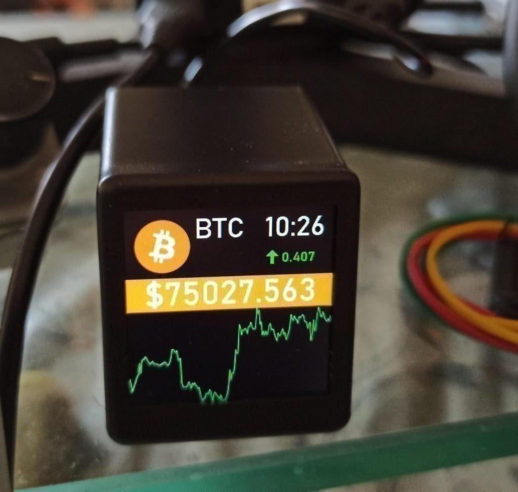 Bitcoin WiFi Crypto Ticker Display, Ophalen of Verzenden, Zo goed als nieuw