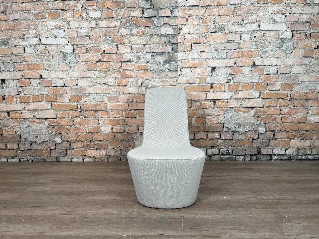 Vitra Monopod grijs bij TheReSales, Huis en Inrichting, Fauteuils, Ophalen, Minder dan 75 cm, Design, 125 cm of meer