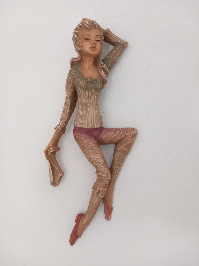 Beelden vrouw 70s, meisje, jongetje, visser, hanenvechter, Verzamelen, Beelden en Beeldjes, Ophalen of Verzenden, Gebruikt, Overige typen