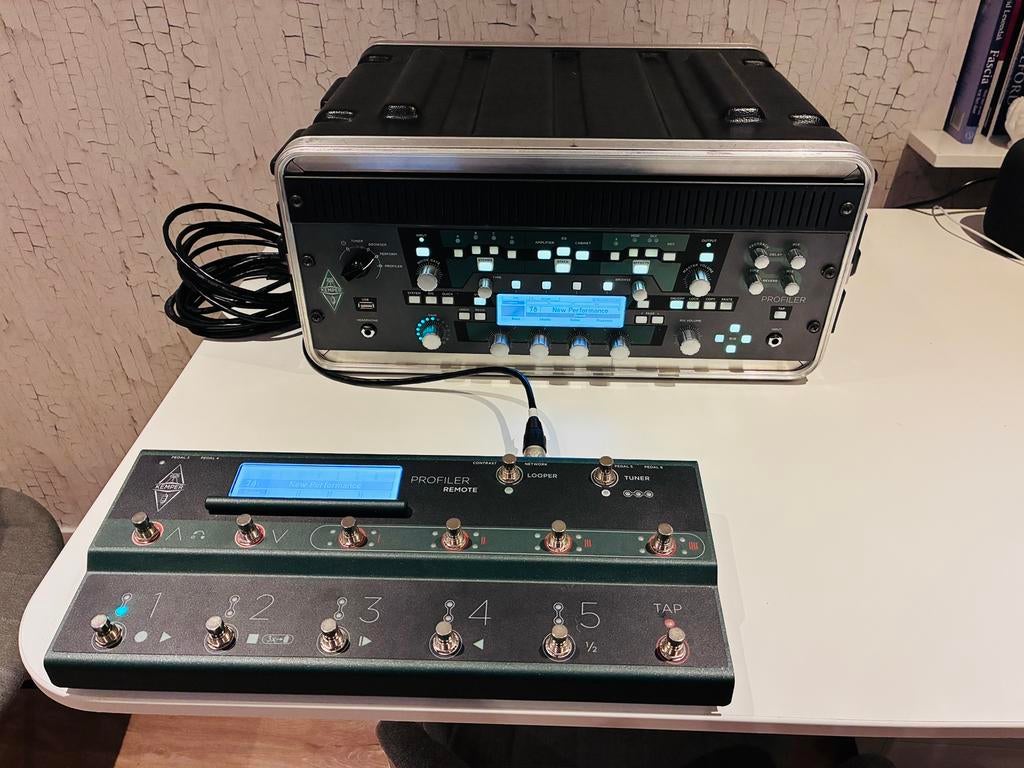Uit 2023 Kemper profiler + remote + skb-case, Muziek en Instrumenten, Versterkers | Bas en Gitaar, Zo goed als nieuw, 100 watt of meer
