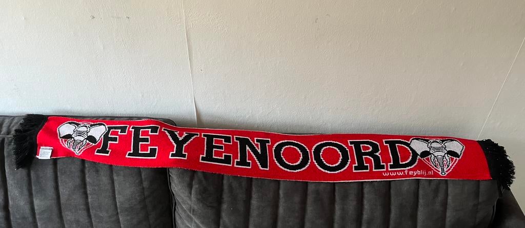 Voetbal sjaals, Ophalen of Verzenden, Zo goed als nieuw
