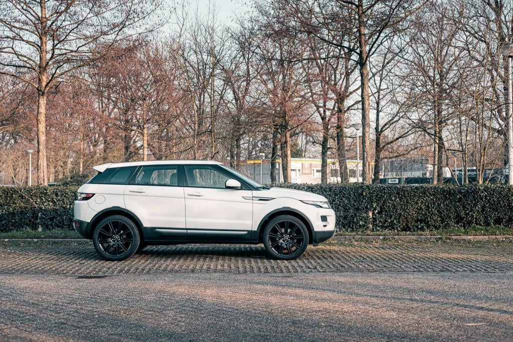 Land Rover Range Rover Evoque 2.2 eD4 2WD Pure Business Edit, Auto's, Voorwielaandrijving, Euro 5, Gebruikt, Zwart
