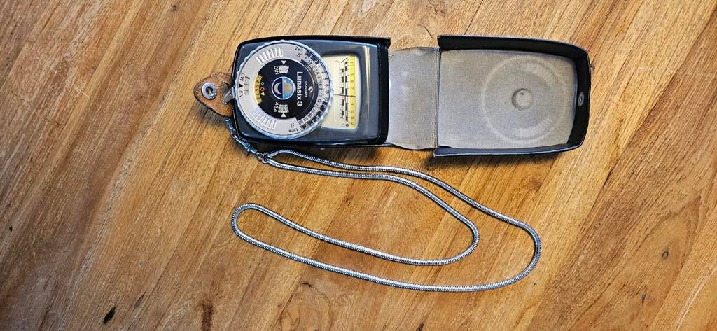 Gossen Lunasix 3 Belichtingsmeter met Hoes - Goede Staat, Ophalen of Verzenden, Zo goed als nieuw