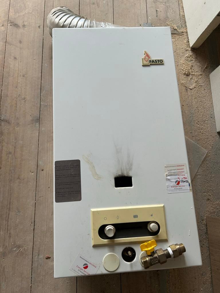 Fasto Geiser - Warm Water Direct, Ophalen, Gebruikt, Aardgas, Geiser