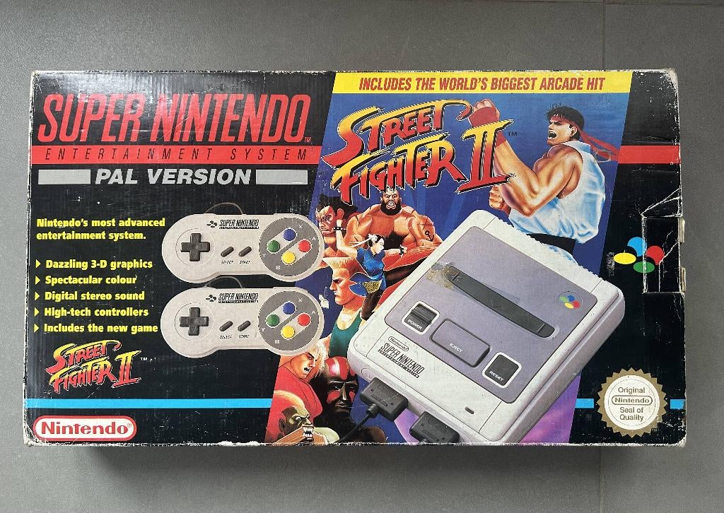 Super nintendo SNES console street fighter II editie, Spelcomputers en Games, Spelcomputers | Nintendo Super NES, Gebruikt, Met 2 controllers
