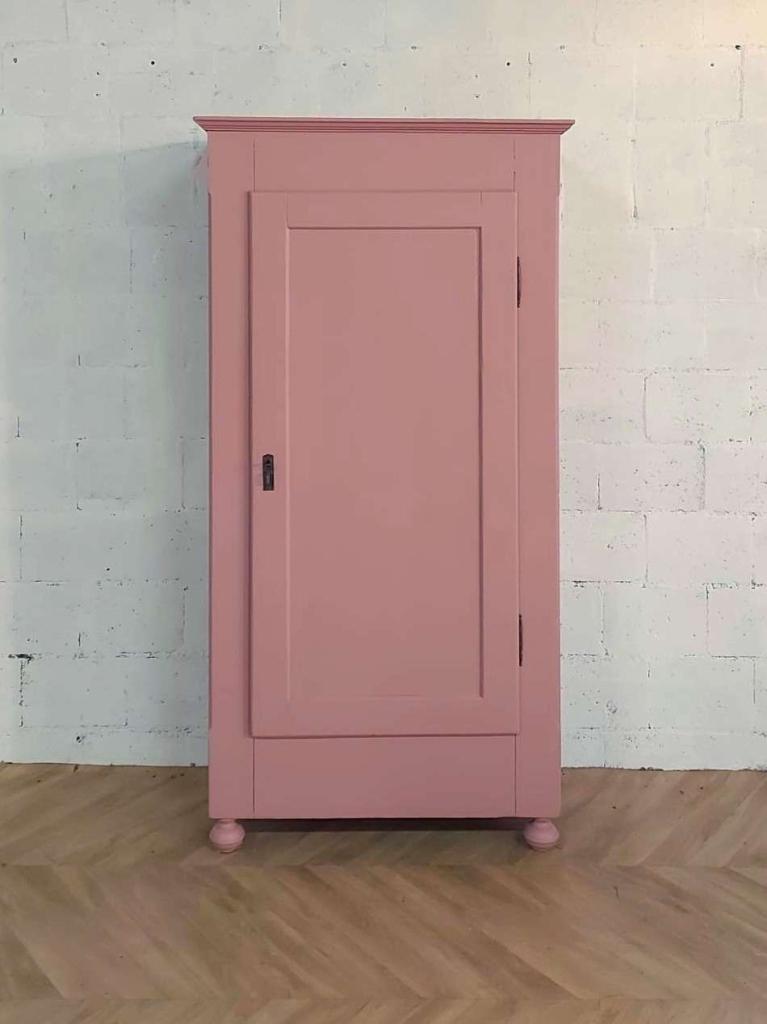 Landelijke klassieke kast, eendeurs, legkast, linnenkast, Antiek en Kunst, Antiek | Meubels | Kasten, Ophalen of Verzenden