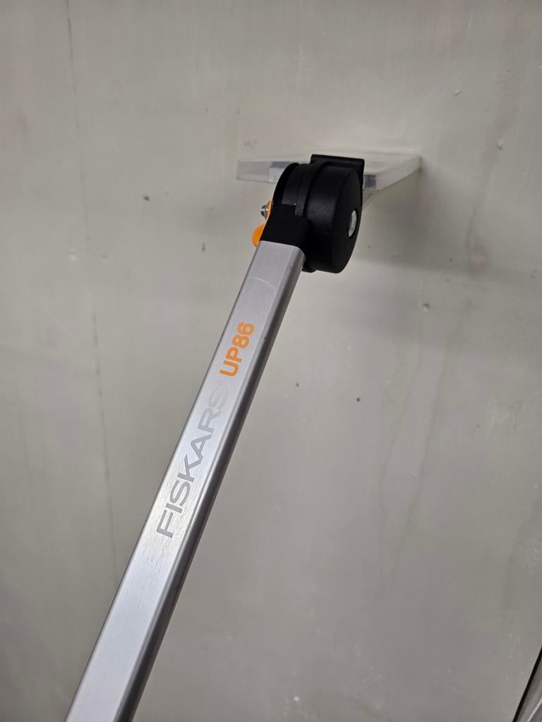 Fiskars  snoeischaar, Ophalen, Zo goed als nieuw