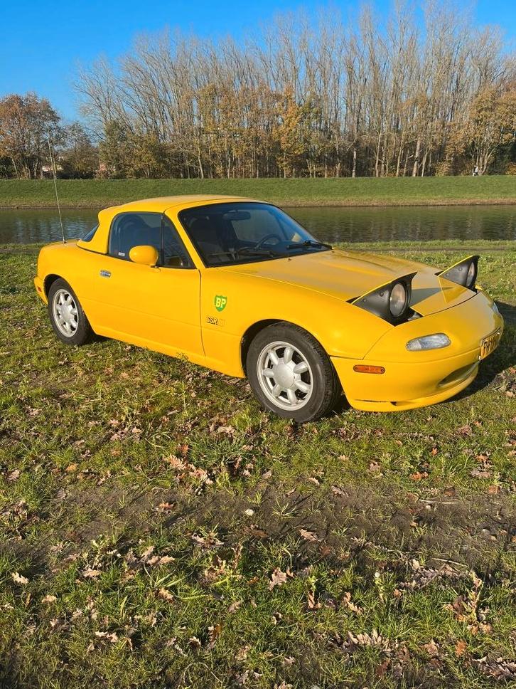 Mazda MX-5 1.6 Miata, Auto's, Mazda, Particulier, MX-5, Airconditioning, Alarm, Open dak, Radio, Benzine, Cabriolet, Handgeschakeld