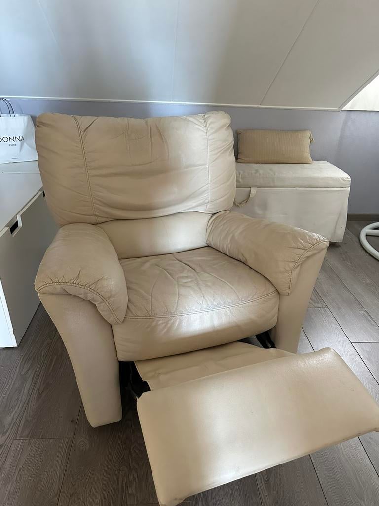 Relaxe fauteuil, Ophalen, Gebruikt, 50 tot 75 cm, Leer