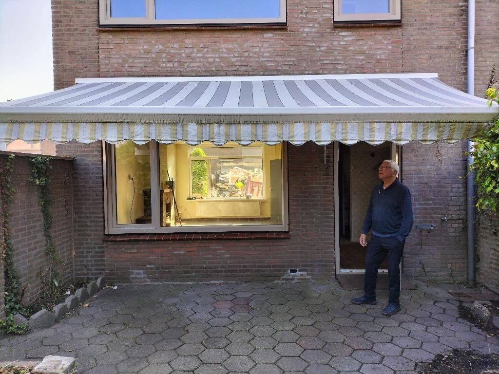 Zonnescherm (elektrisch), Gebruikt, Meerkleurig, Overige stijlen, Ophalen of Verzenden