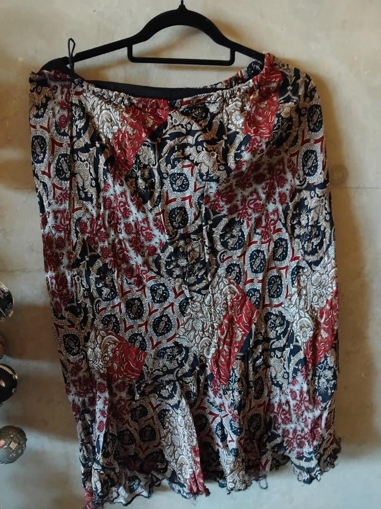 Mooie klokrok maat 40, Ophalen of Verzenden, Zo goed als nieuw, Maat 38/40 (M)