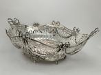 Zilver broodmand Lodewijk XV-stijl, v.d.Woude, Sneek, 1917, Ophalen of Verzenden, Zilver