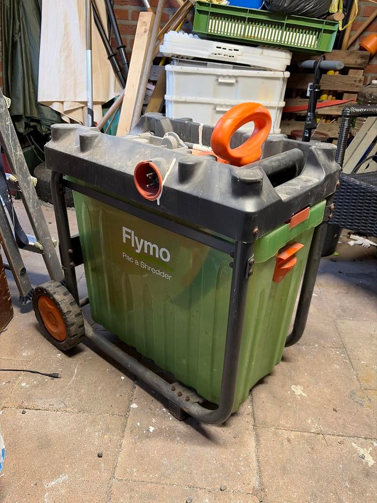 Flymo Pac a Shredder  Hakselaar (voor onderdelen), Ophalen, Tuinaarde