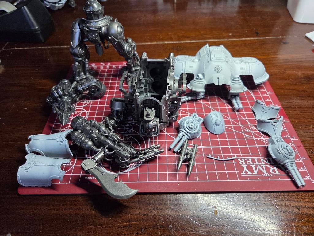Knight Dominus (1), Hobby en Vrije tijd, Wargaming, Zo goed als nieuw, Warhammer, Ophalen of Verzenden