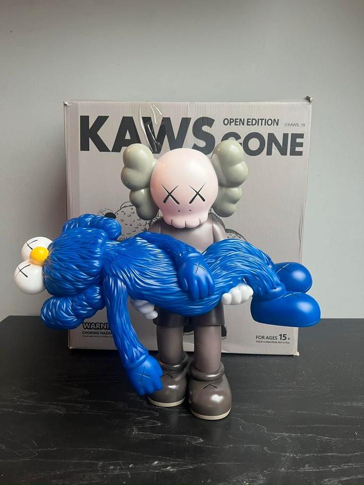 Kaws “Gone”, Verzamelen, Poppetjes en Figuurtjes, Zo goed als nieuw, Ophalen of Verzenden