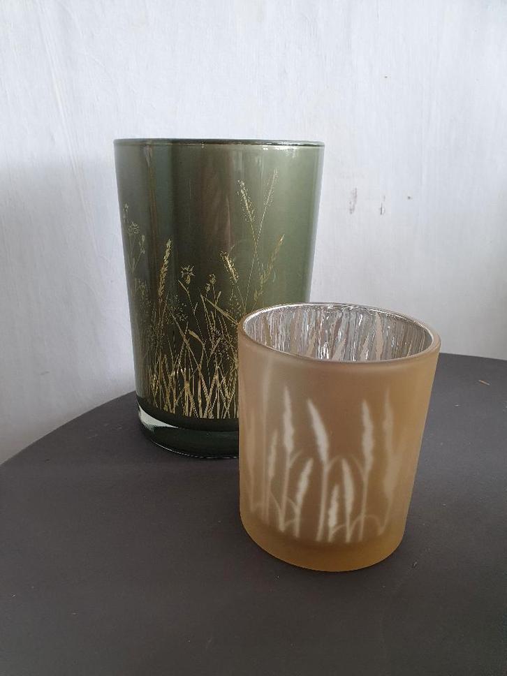 Theelichtje / waxinelichtje goudkleurig, Huis en Inrichting, Woonaccessoires | Kandelaars en Kaarsen, Zo goed als nieuw, Kandelaar