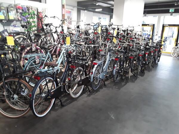 Cortina transportfietsen, family en beltdrive U4 Mozzo Commo, Fietsen en Brommers, Fietsen | Dames | Damesfietsen, Nieuw