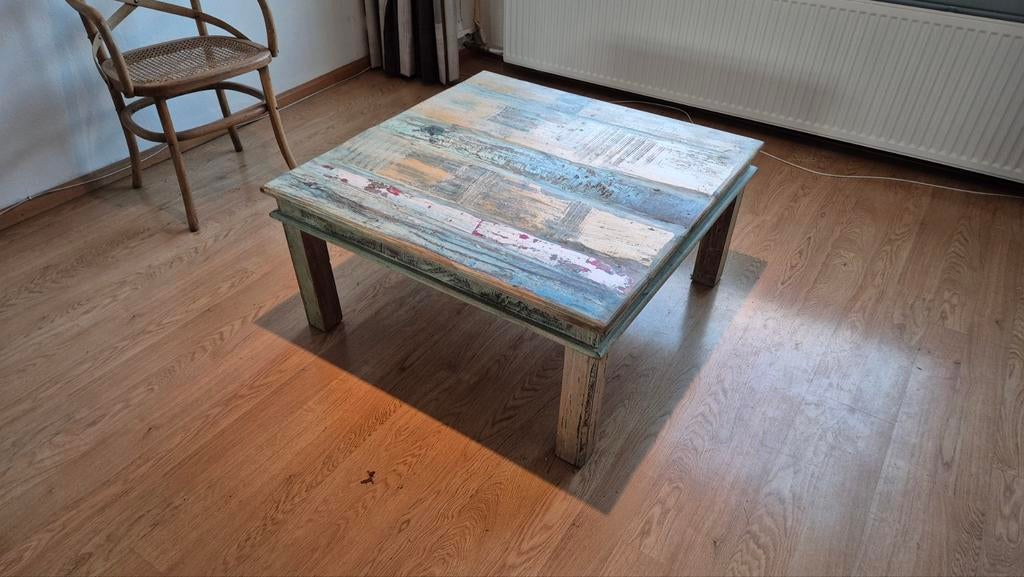 Stoere houten salontafel, Ophalen, Vierkant, 50 tot 100 cm, Zo goed als nieuw