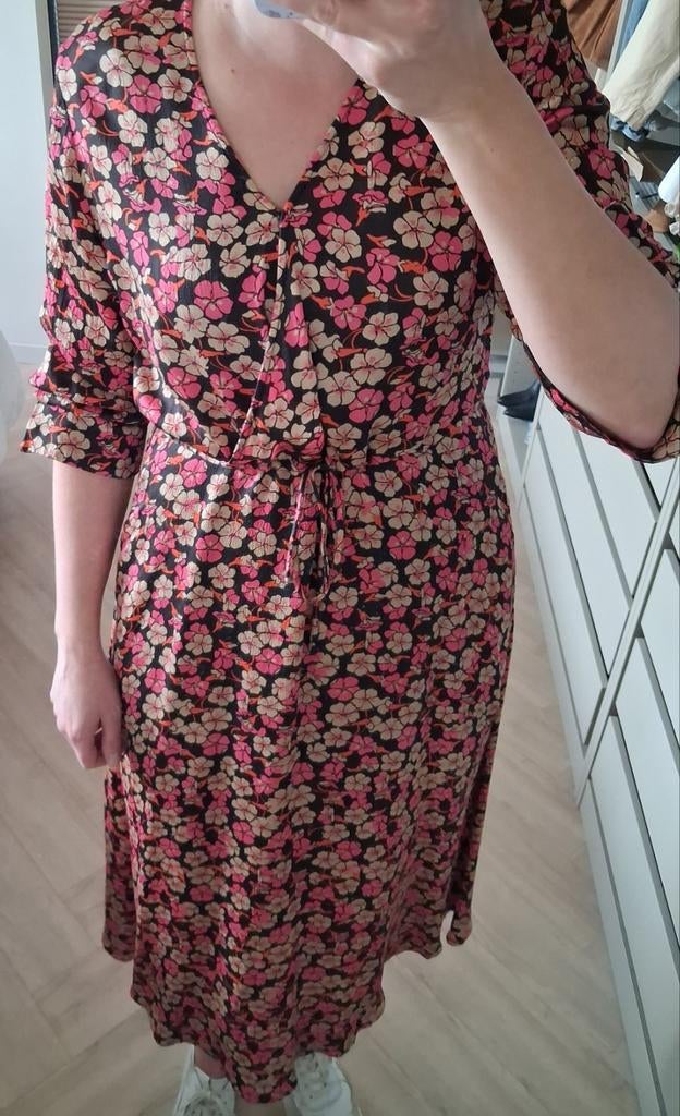 Second Female jurk met bloemenprint, maat M, Kleding | Dames, Jurken, Zo goed als nieuw, Maat 38/40 (M), Onder de knie, Ophalen of Verzenden