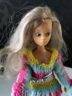 Vintage klein Barbie popje., Ophalen of Verzenden, Gebruikt, Pop