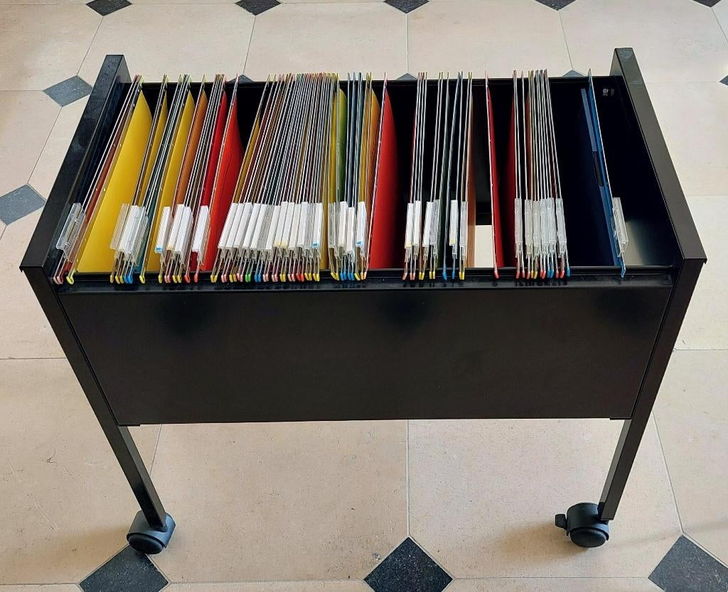 Verrijdbaar kastje voor hangmappen, Ophalen, Zo goed als nieuw