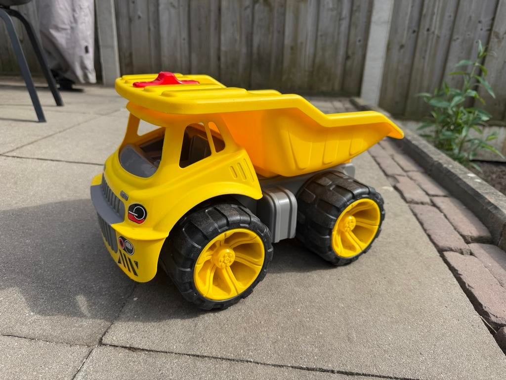 Gele speelgoed kiepwagen voor kinderen, Kinderen en Baby's, Speelgoed | Speelgoedvoertuigen, Ophalen, Gebruikt