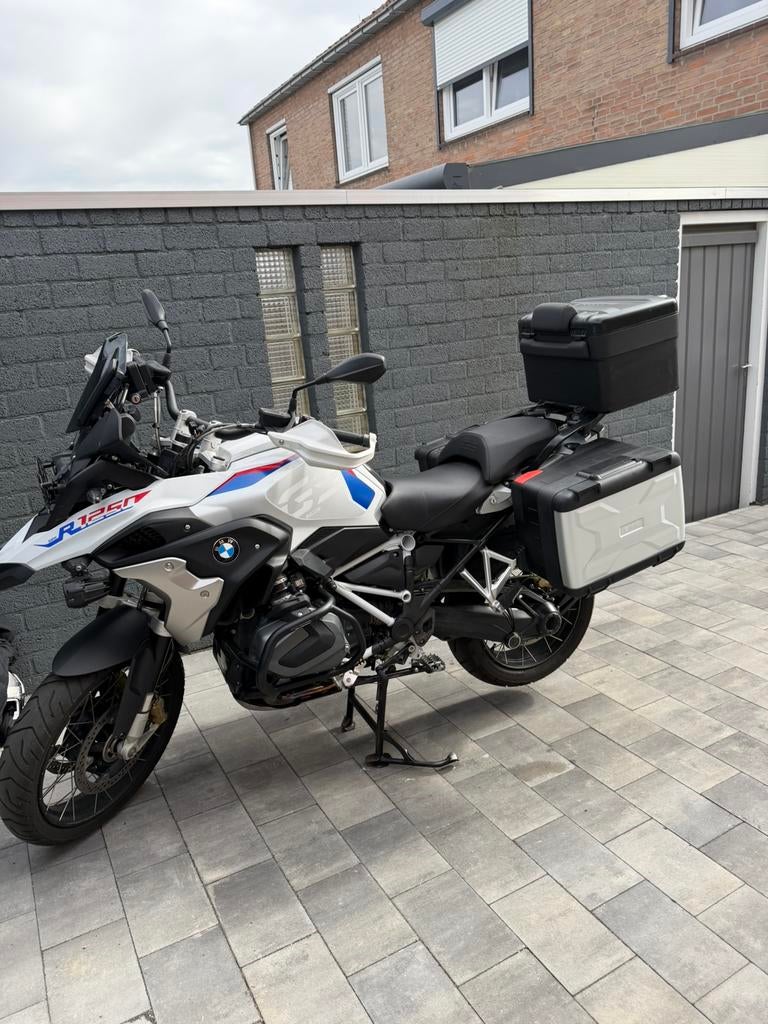 BMW GS R1250 RALLYE EDITION, 2 cilinders, 1254 cc, Motorrijbewijs A, Gebruikt
