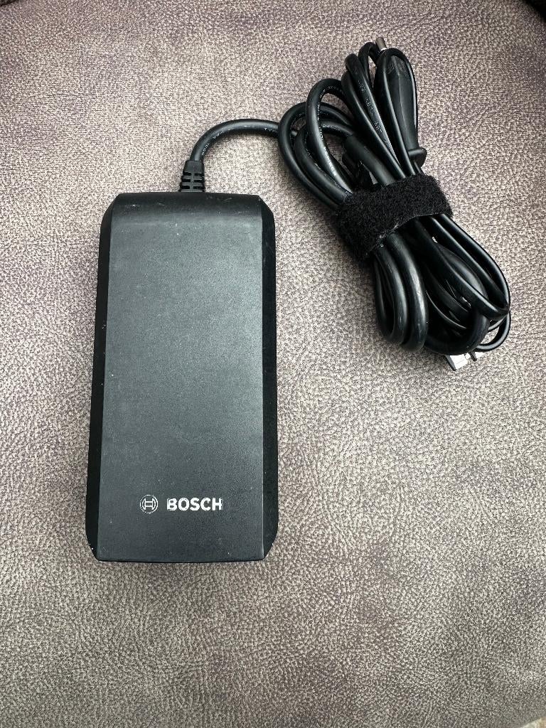 Bosch Compact lader 2A, Fietsen en Brommers, Ophalen of Verzenden, Zo goed als nieuw