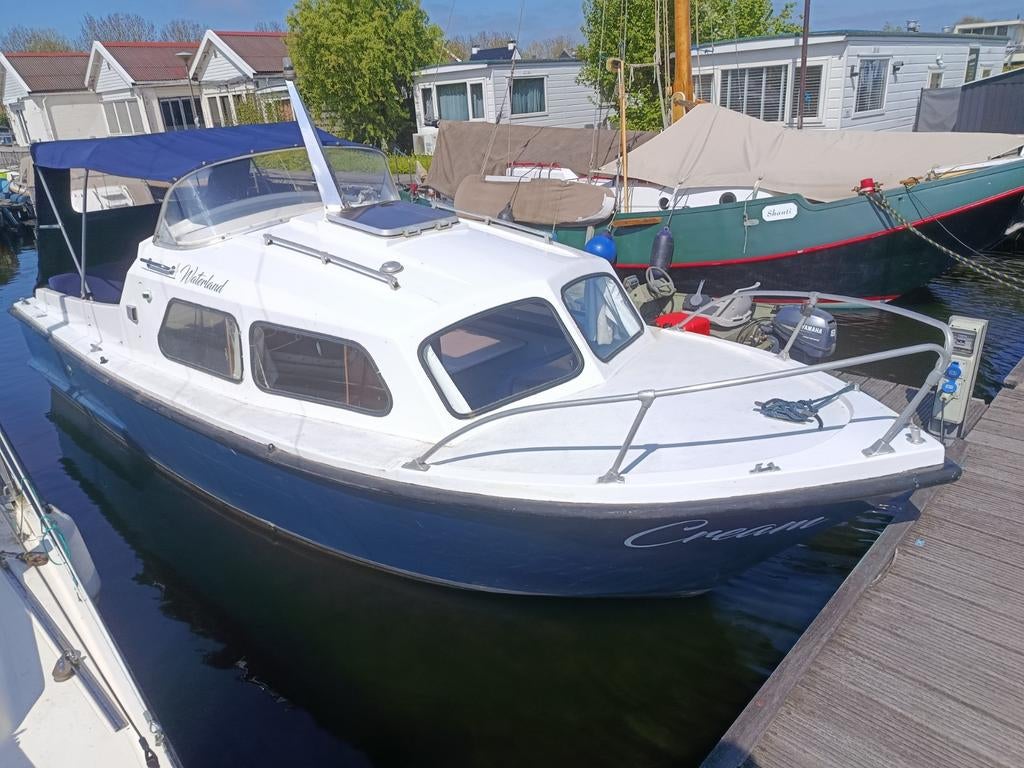 Waterland 700 - Compacte Kajuitboot met Buitenboordmotor, 10 tot 30 pk, Gebruikt, Ophalen of Verzenden, Tot 6 meter