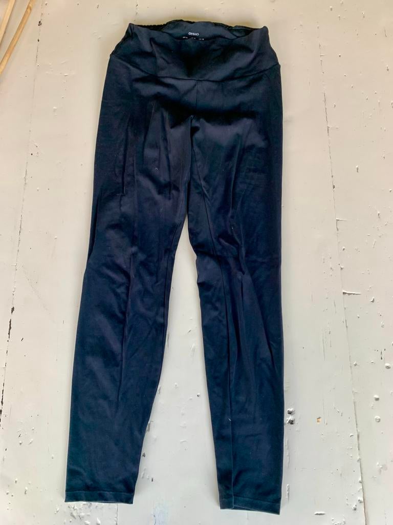 Oysho Pilates Sportlegging Zwart Maat M, Kleding | Dames, Sportkleding, Maat 38/40 (M), Zwart, Ophalen of Verzenden, Gedragen