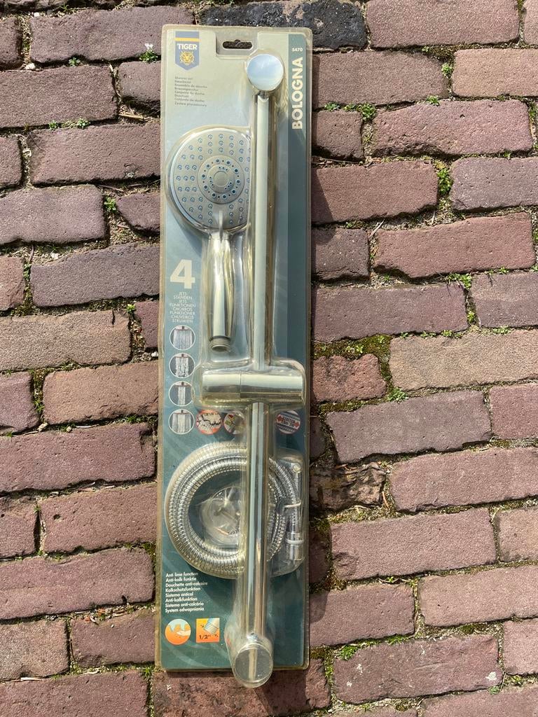 Nieuwe Tiger Bologna doucheset met 4 straalsoorten, Ophalen, Nieuw, Chroom, Douche