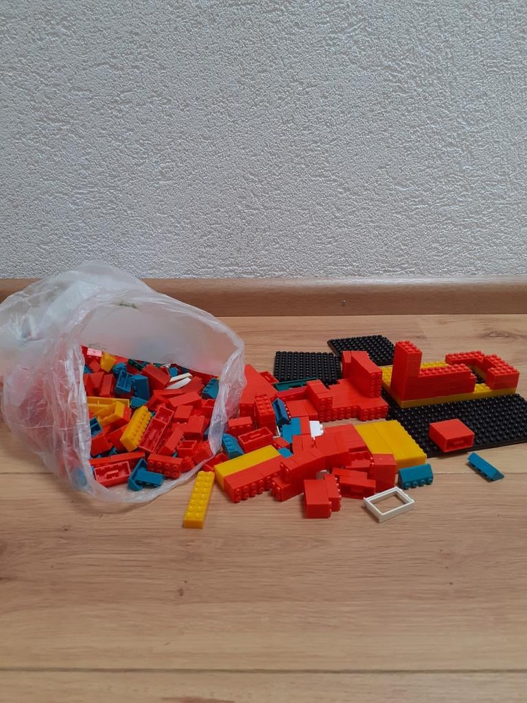 Zak met leuke blokken, Ophalen